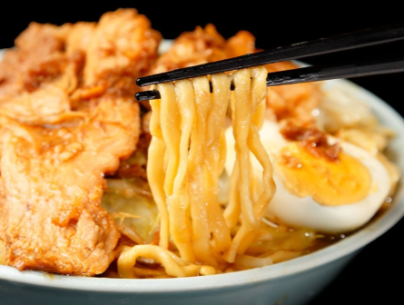 ラーメン富士丸の二郎インスパイアをネット通販で-宅麺-com-05-08-2026_11_52_PM